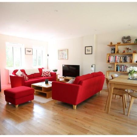 ★ Luxury Oxford Apartment ★ Sleeps 4, Free Parking Kültér fotó