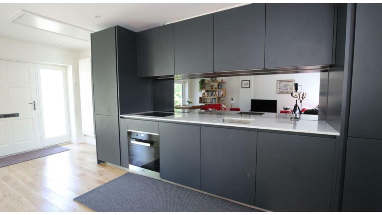 ★ Luxury Oxford Apartment ★ Sleeps 4, Free Parking Kültér fotó