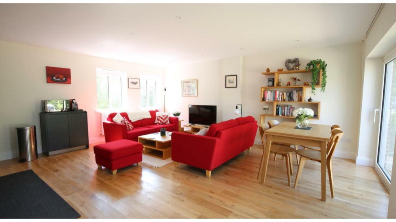 ★ Luxury Oxford Apartment ★ Sleeps 4, Free Parking Kültér fotó